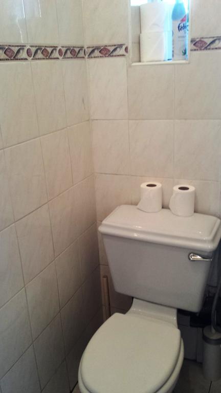 Whitechapel Rooms Лондон Экстерьер фото