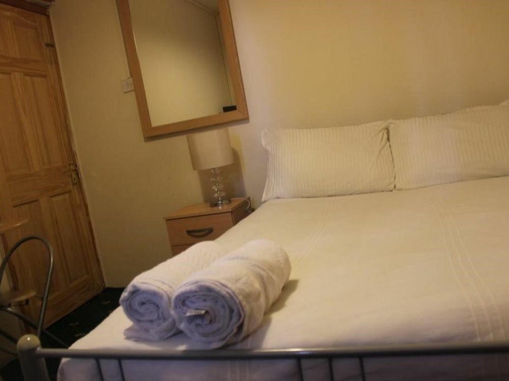 Whitechapel Rooms Лондон Экстерьер фото